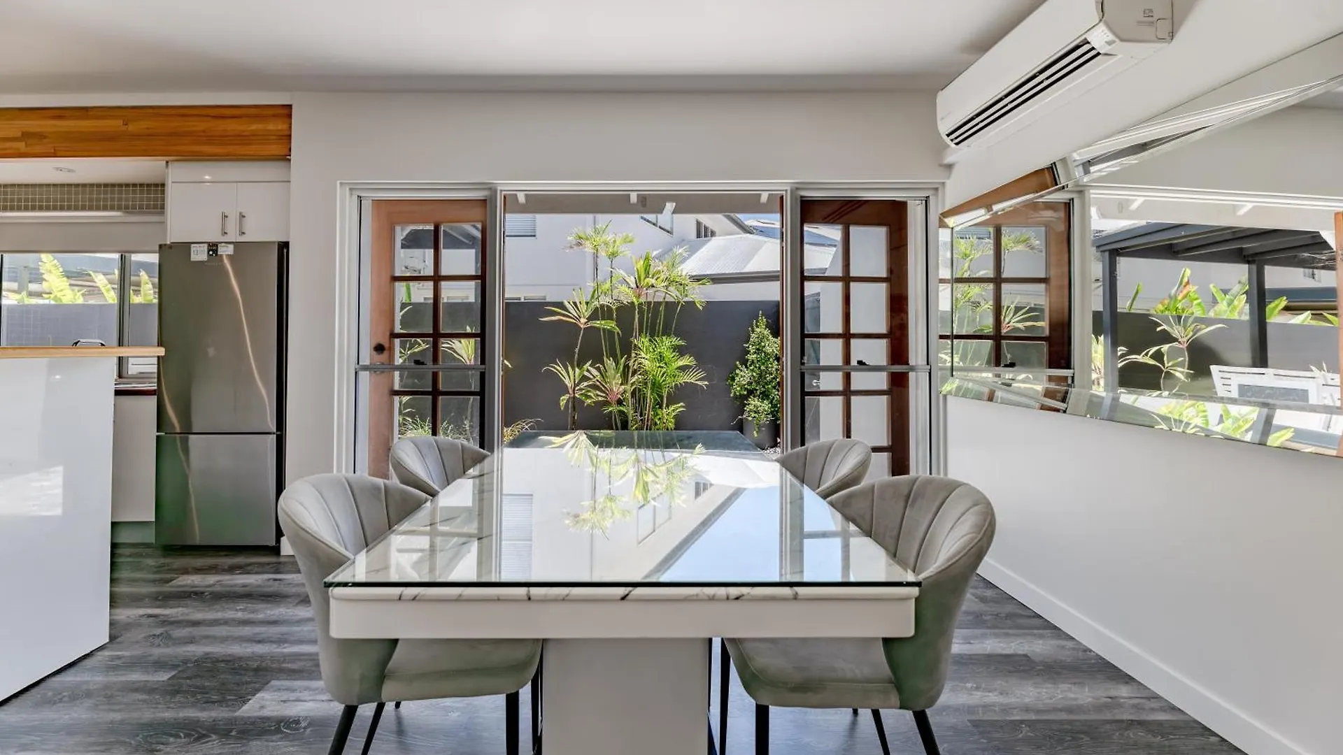 Riverside Sanctuary At Loch Mews Noosaville Apartment