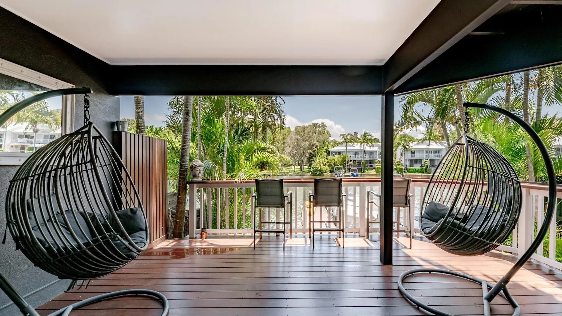 Apartment Riverside Sanctuary At Loch Mews Noosaville