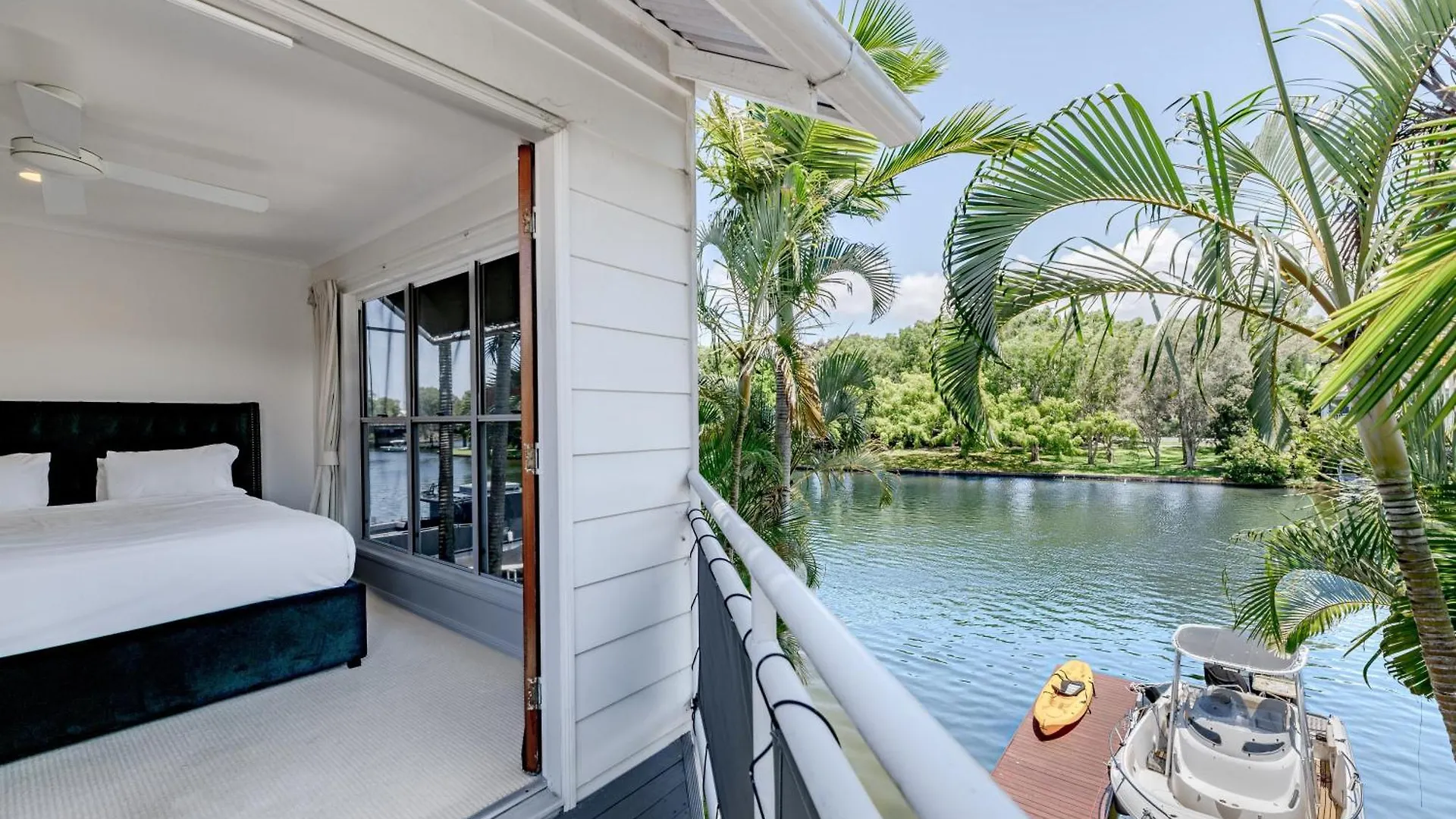 Apartment Riverside Sanctuary At Loch Mews Noosaville Australia